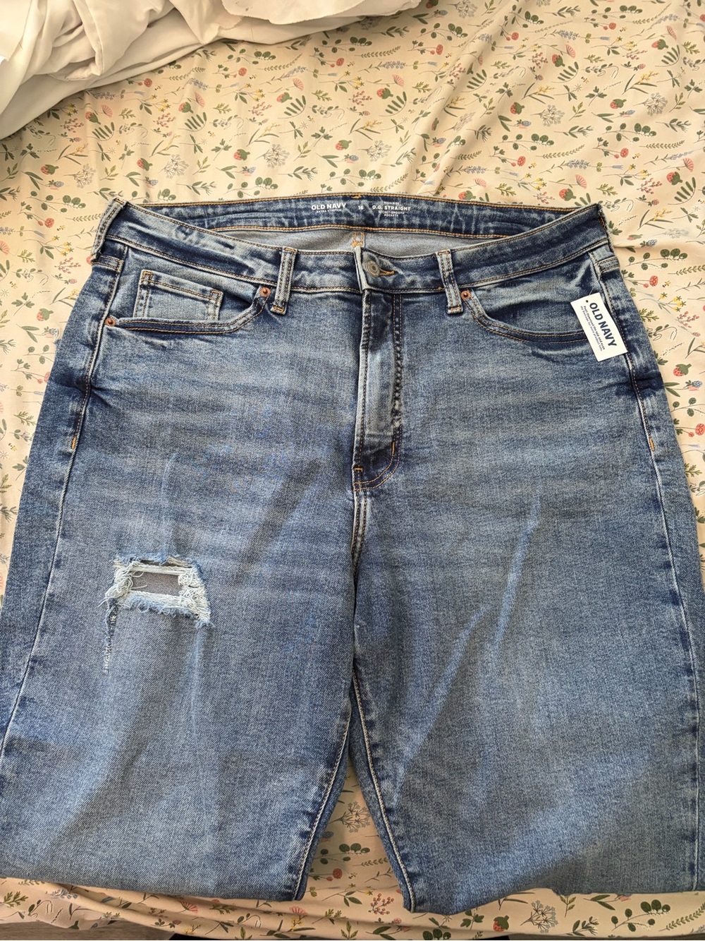 Old Navy Women's Light Blue High-Rise Distressed Jeans